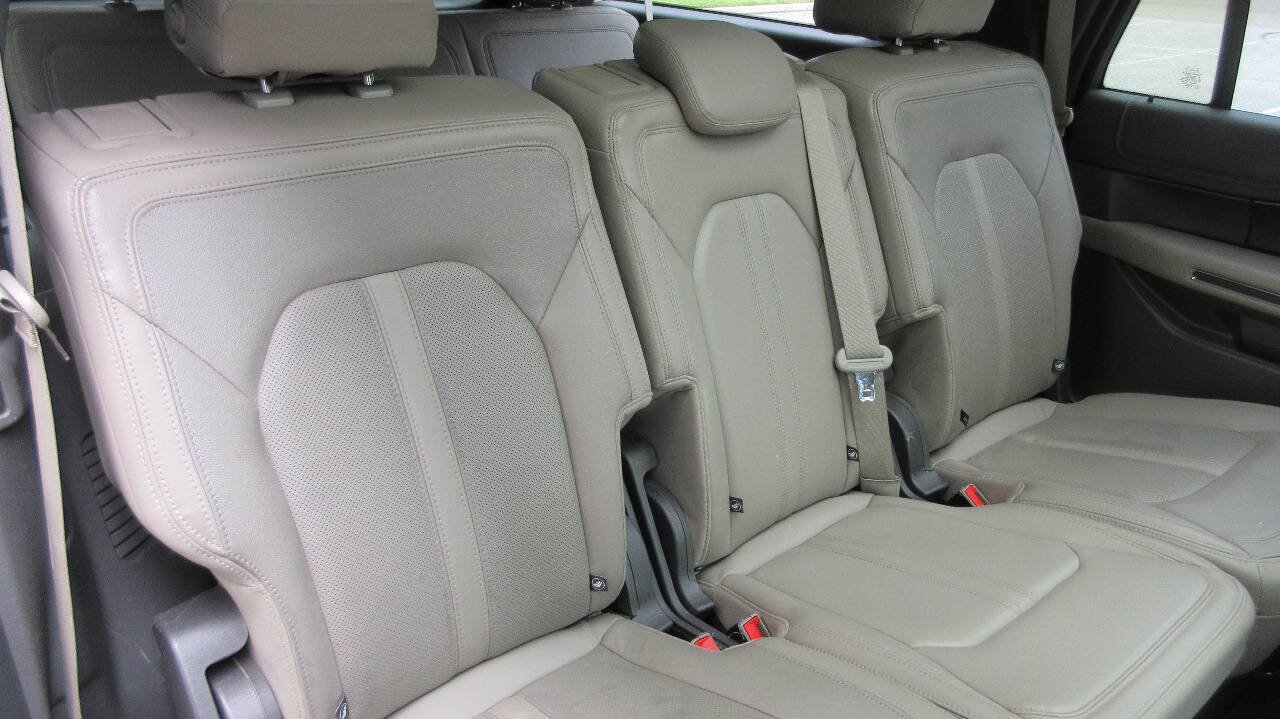 Used 2019 Ford Expedition Max Limited w/ Special Edition Package AWD/4WD image 26