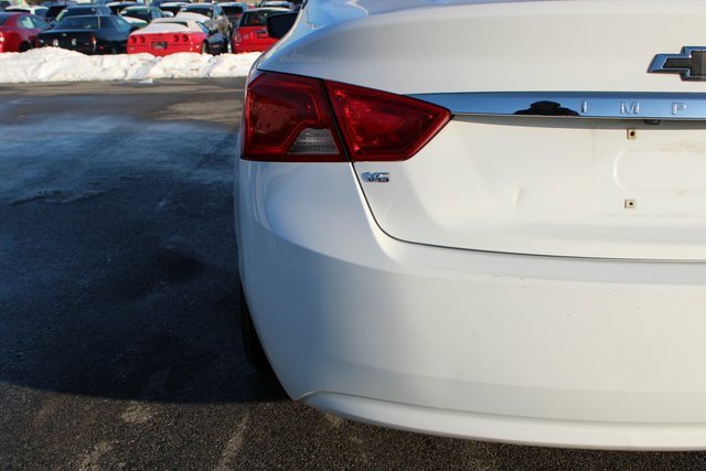 Used 2019 Chevrolet Impala LT image 27