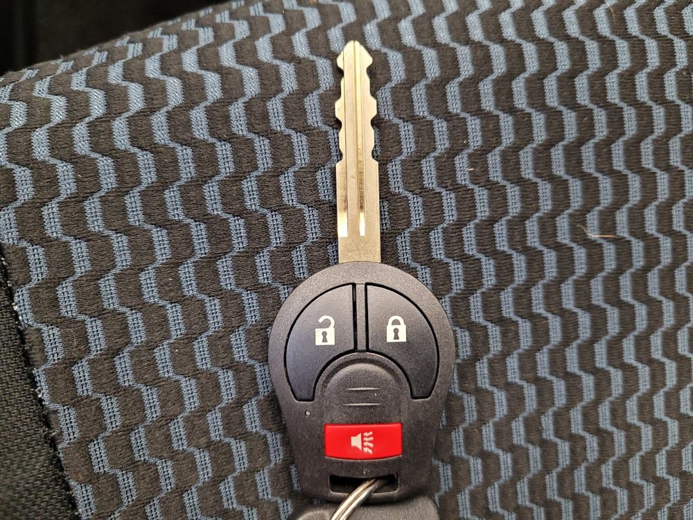 Used 2018 Nissan Versa Note SV FWD image 32