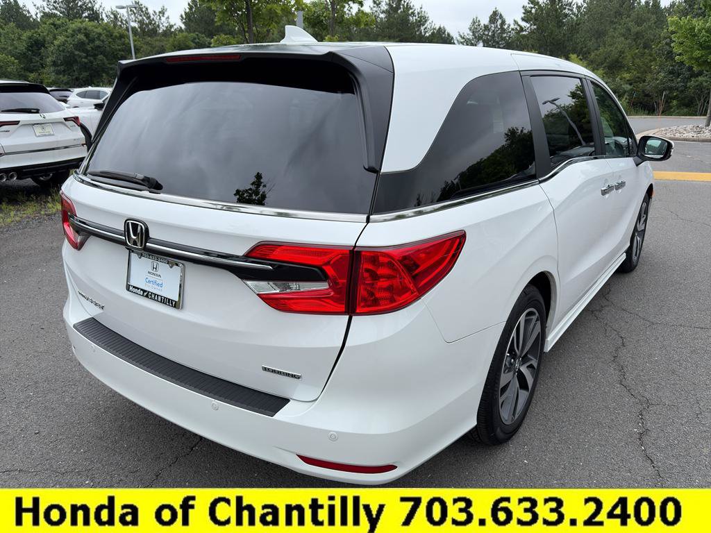 Certified 2024 Honda Odyssey Touring image 7