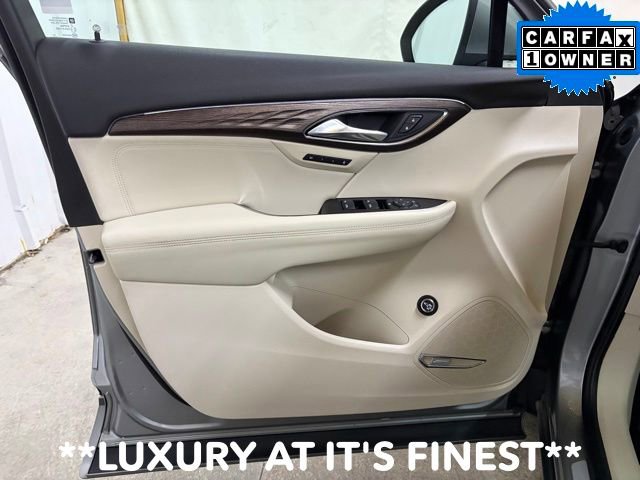 Used 2023 Buick Envision Avenir AWD/4WD image 49