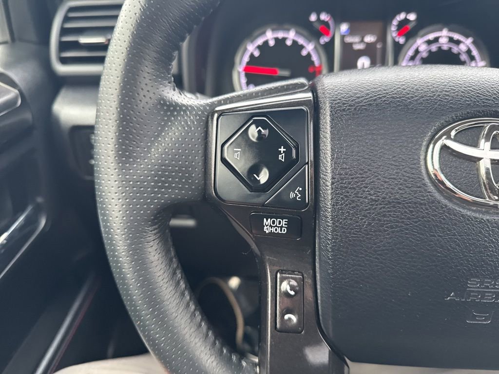 Used 2020 Toyota 4Runner TRD Off-Road Premium image 15