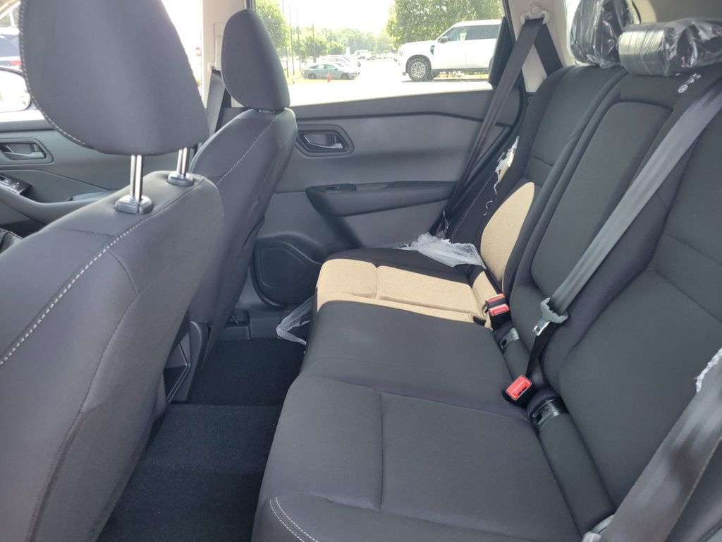 New 2026 Nissan Rogue S image 30