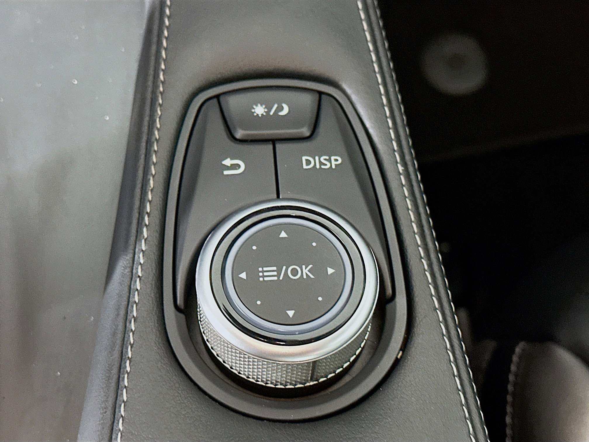 Used 2022 INFINITI QX50 Luxe image 24