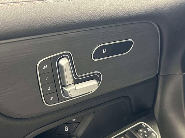 Certified 2023 Mercedes-Benz GLB 250 4MATIC image 17