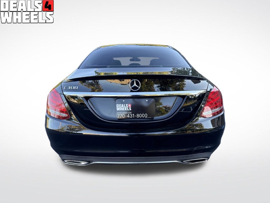 Used 2015 Mercedes-Benz C 300 Sedan image 4
