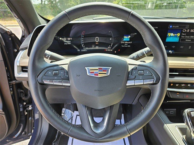 Certified 2025 Cadillac XT4 Premium Luxury image 26