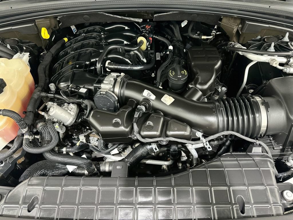 Used 2022 Jeep Grand Cherokee L Limited RWD image 32