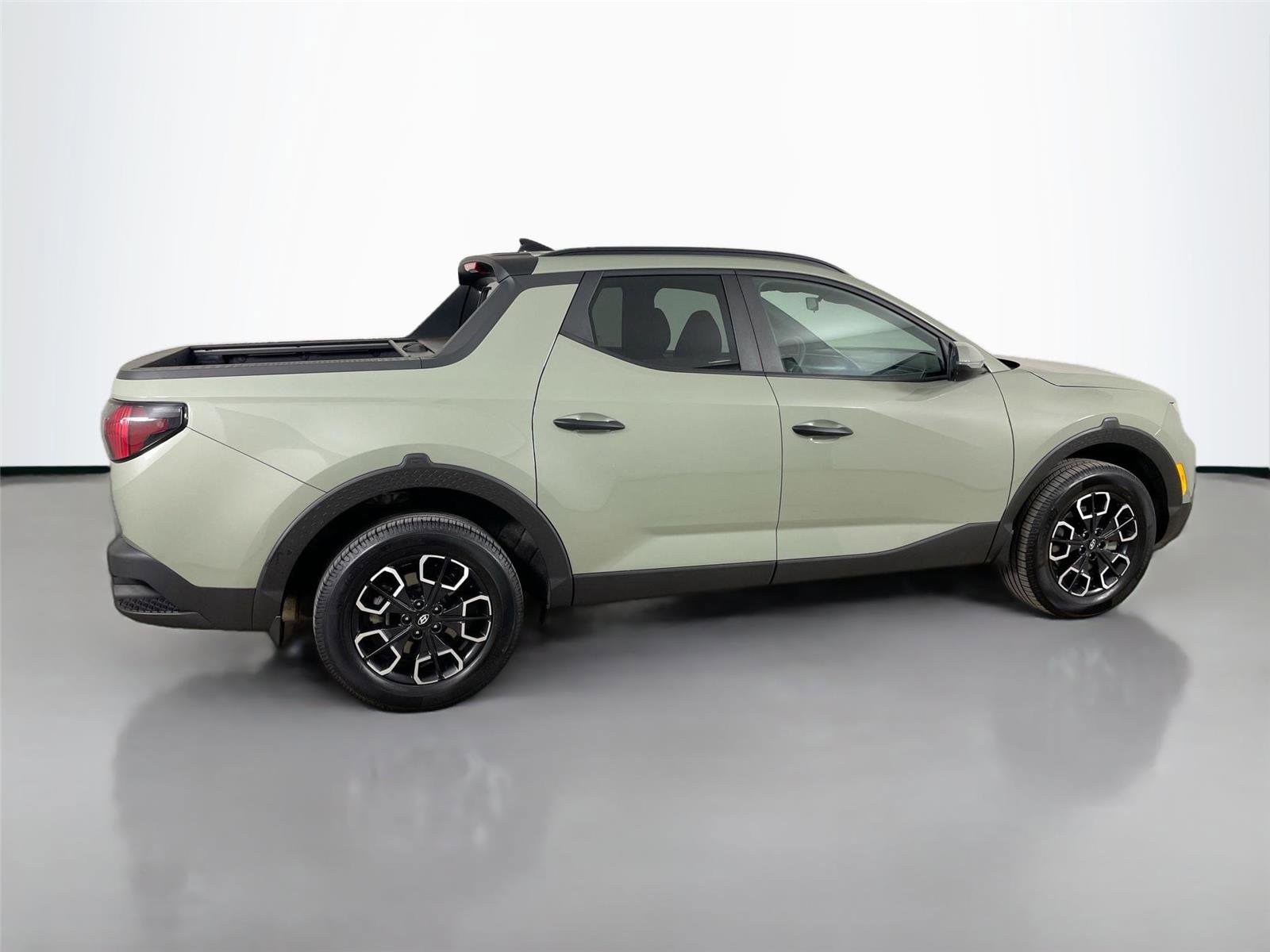 Used 2023 Hyundai Santa Cruz SEL w/ Activity Package AWD/4WD image 18