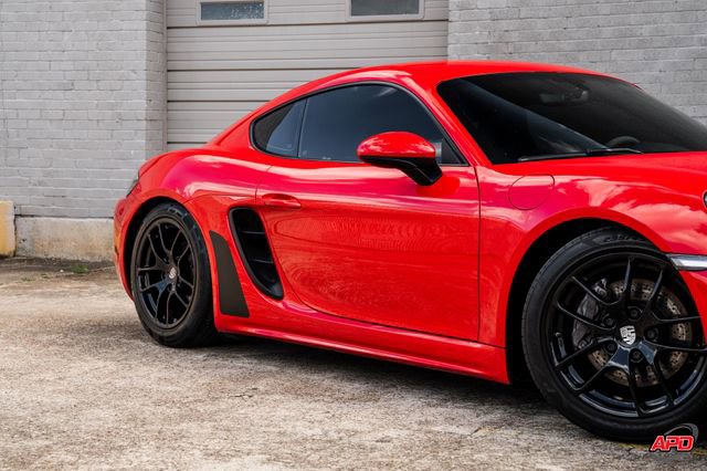 Used 2018 Porsche 718 Cayman RWD image 43