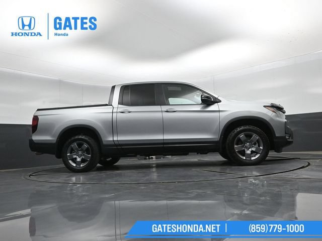 Certified 2025 Honda Ridgeline TrailSport image 39