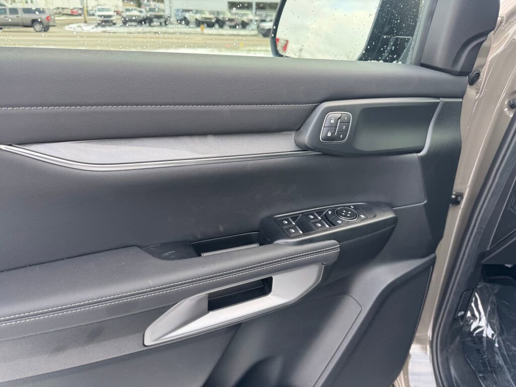 New 2025 Ford Ranger Lariat image 10