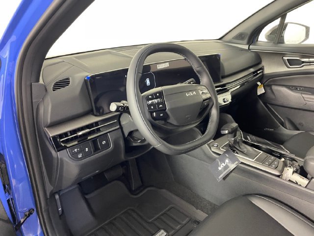 New 2026 Kia Sportage X-Line w/ X-Line Technology Package AWD/4WD image 2