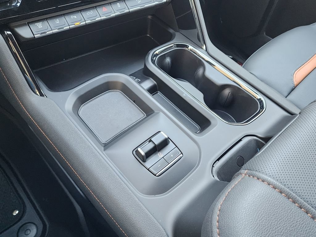 New 2026 GMC Sierra 2500 AT4 w/ AT4 Premium Plus Package image 32