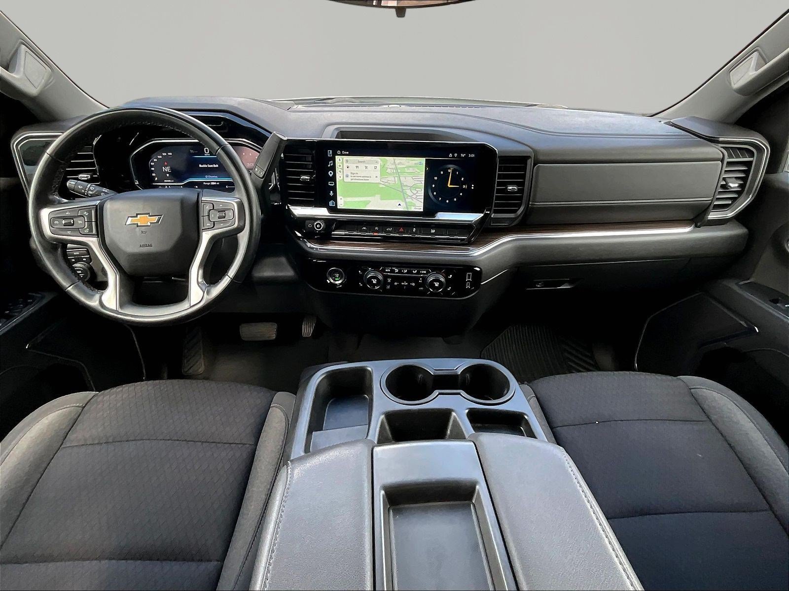 Used 2024 Chevrolet Silverado 1500 LT AWD/4WD image 8