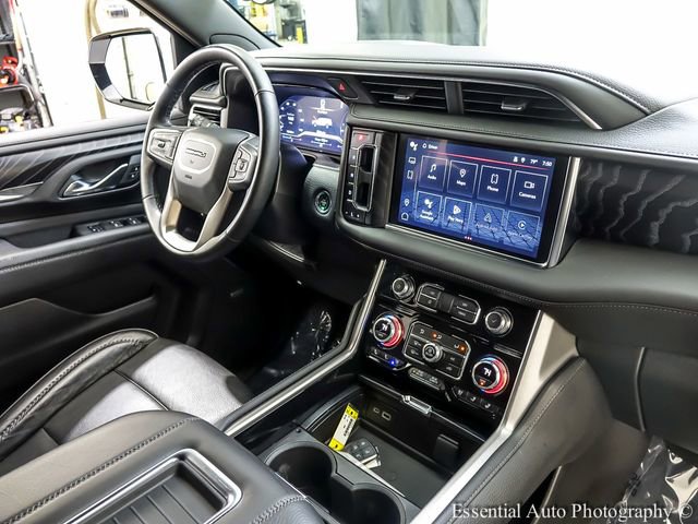 Used 2023 GMC Yukon Denali AWD/4WD image 27