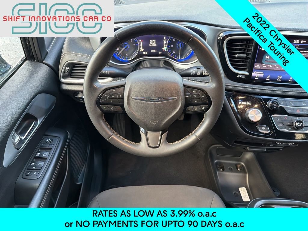 Used 2022 Chrysler Pacifica Touring FWD image 11