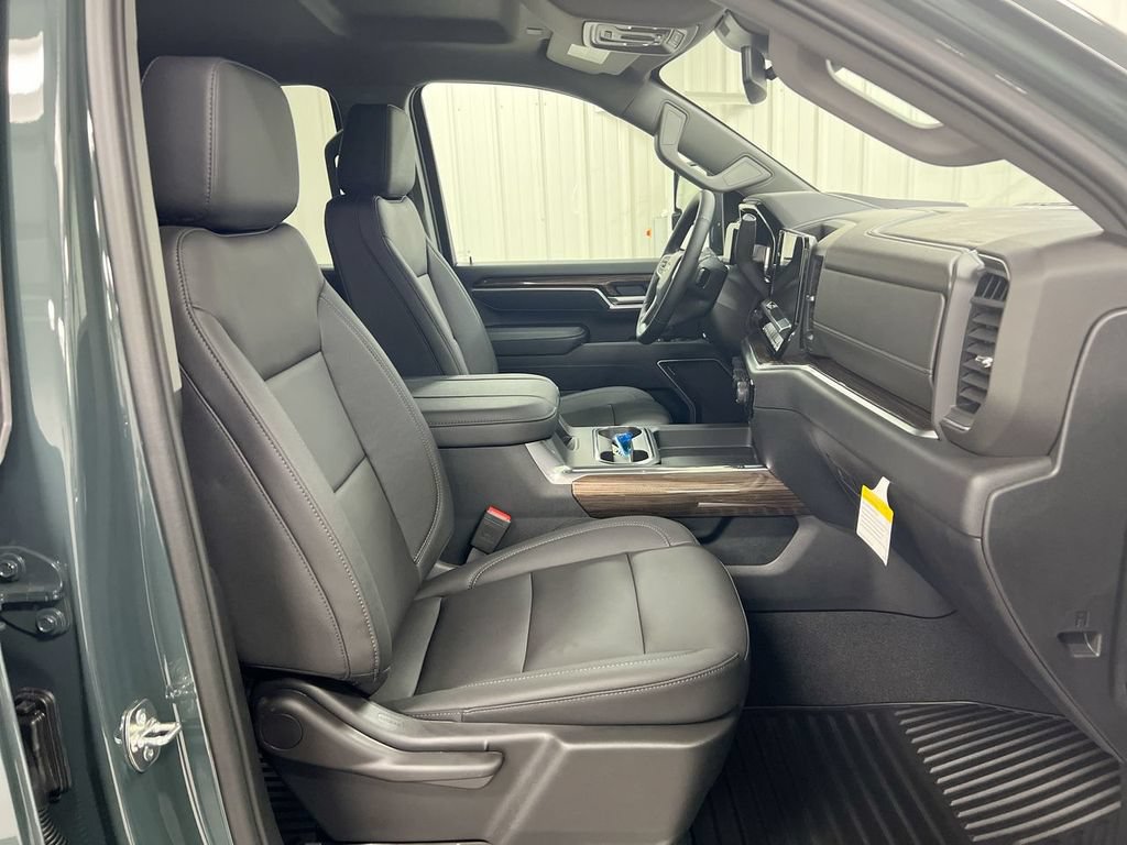 New 2026 Chevrolet Silverado 2500 LT w/ Trail Boss Package AWD/4WD image 21