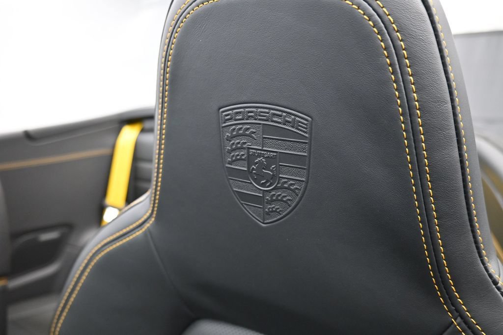 Certified 2023 Porsche 911 Carrera S RWD image 8