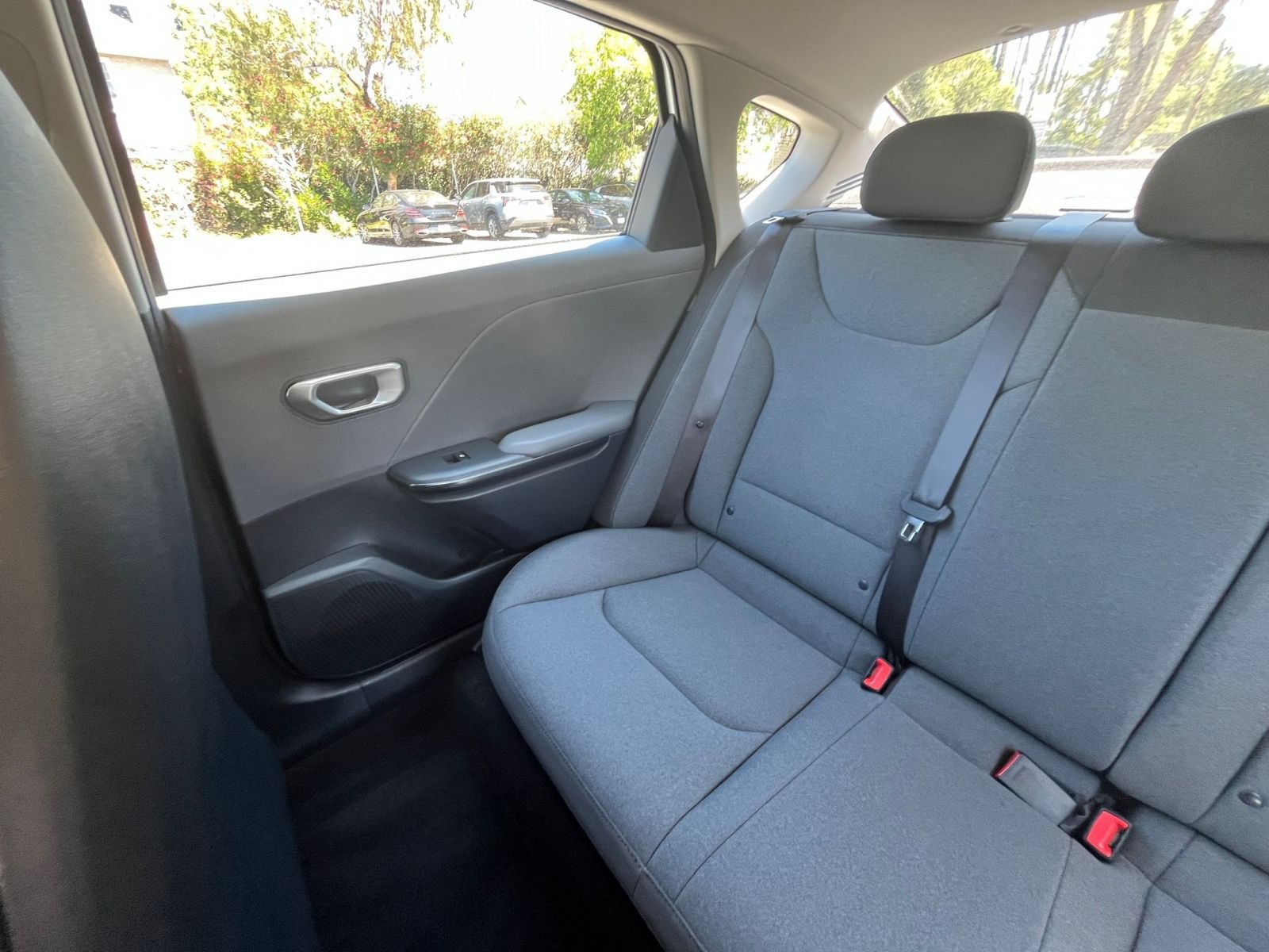 Used 2025 Kia K4 FWD image 38