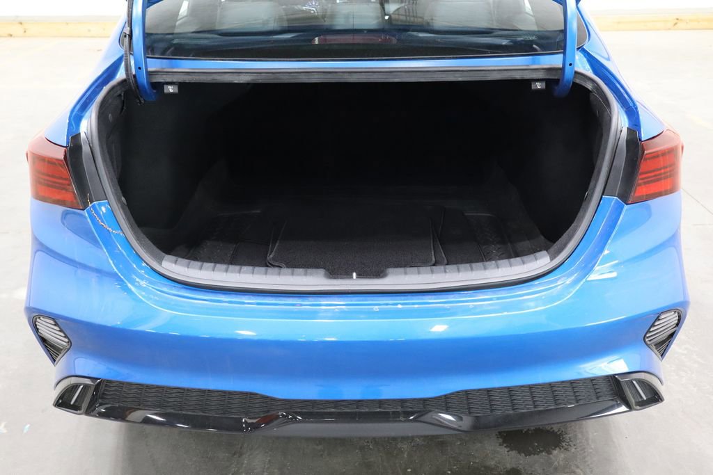 Used 2023 Kia Forte GT-Line image 13