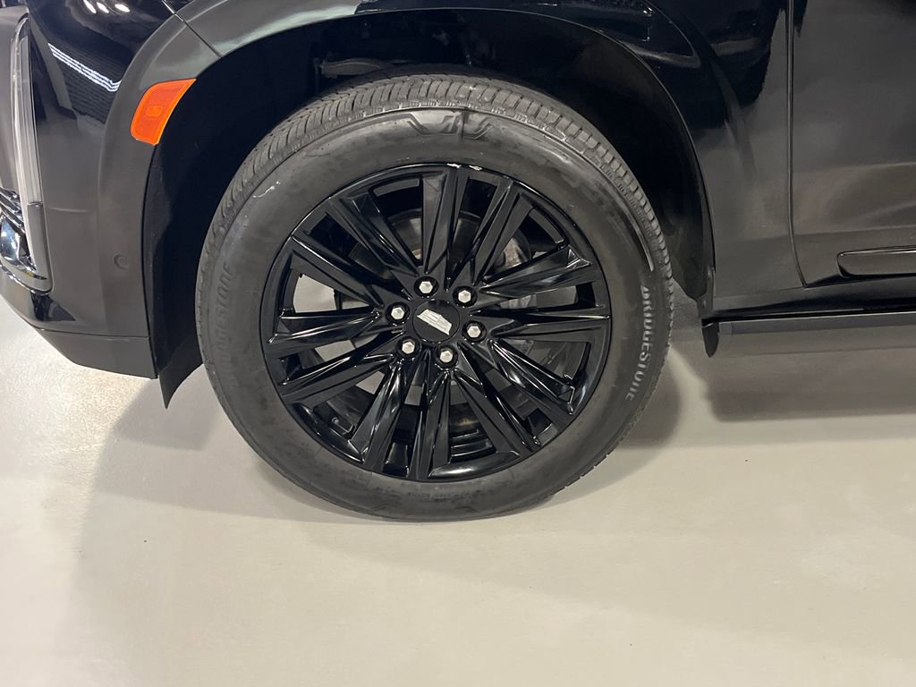 Used 2021 Cadillac Escalade Sport w/ Driver Assist Tech Package AWD/4WD image 8