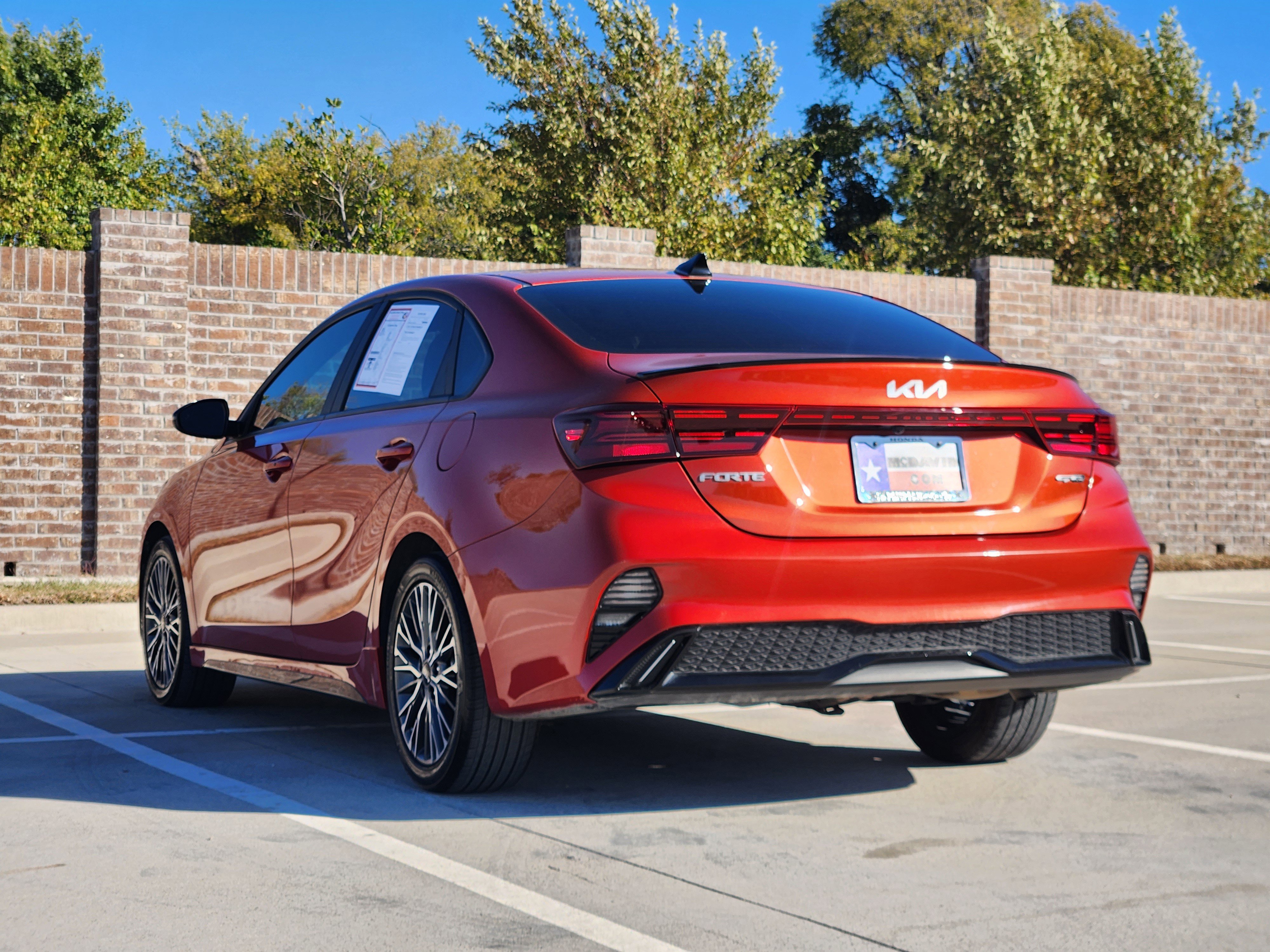 Used 2023 Kia Forte GT-Line w/ GT-Line Premium Package image 8