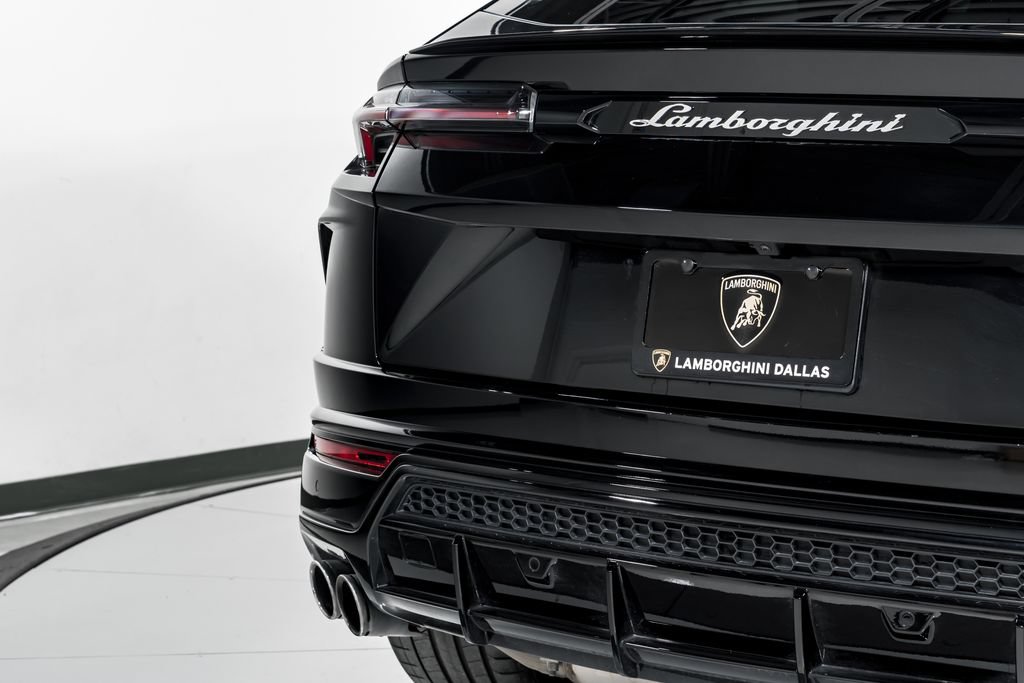 Used 2022 Lamborghini Urus AWD/4WD image 54