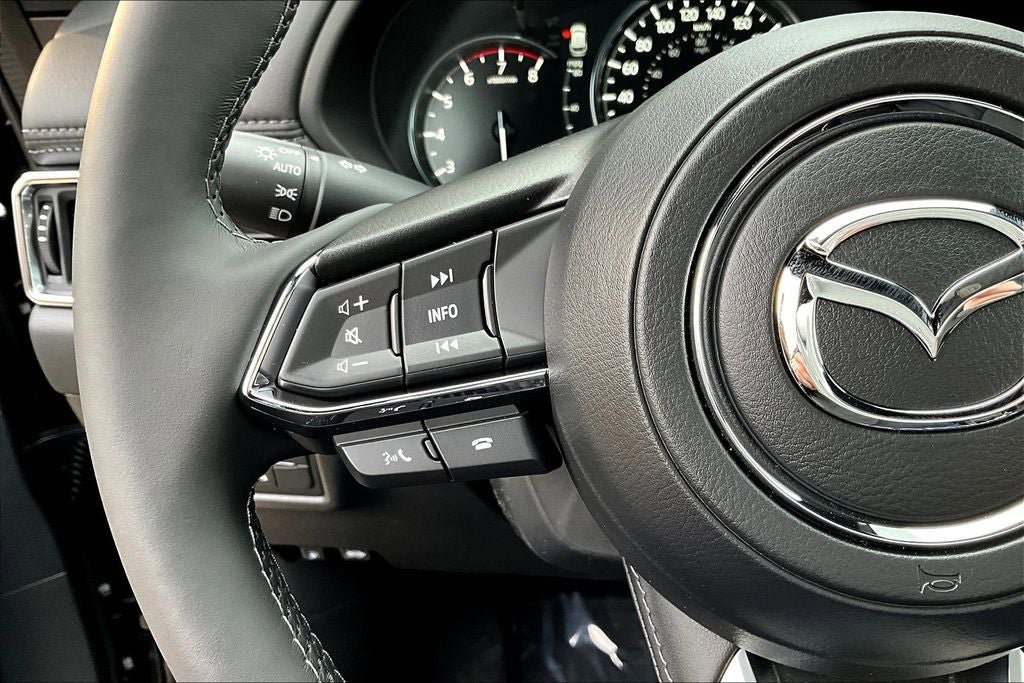 Used 2025 MAZDA CX-5 Signature image 22