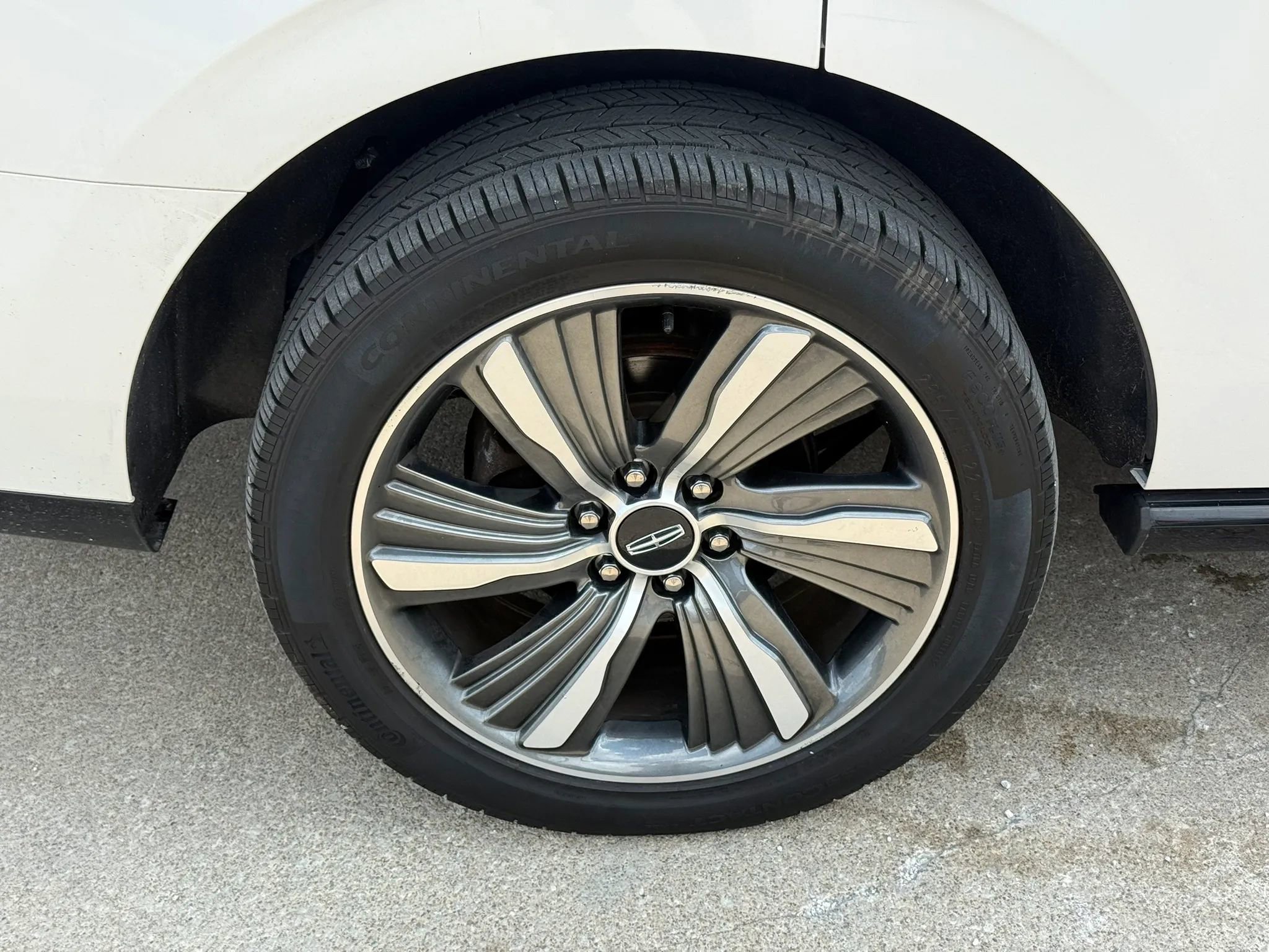 Used 2019 Lincoln Navigator Reserve AWD/4WD image 53