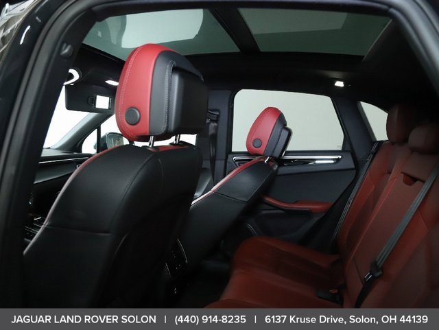 Used 2023 Porsche Macan AWD/4WD image 19