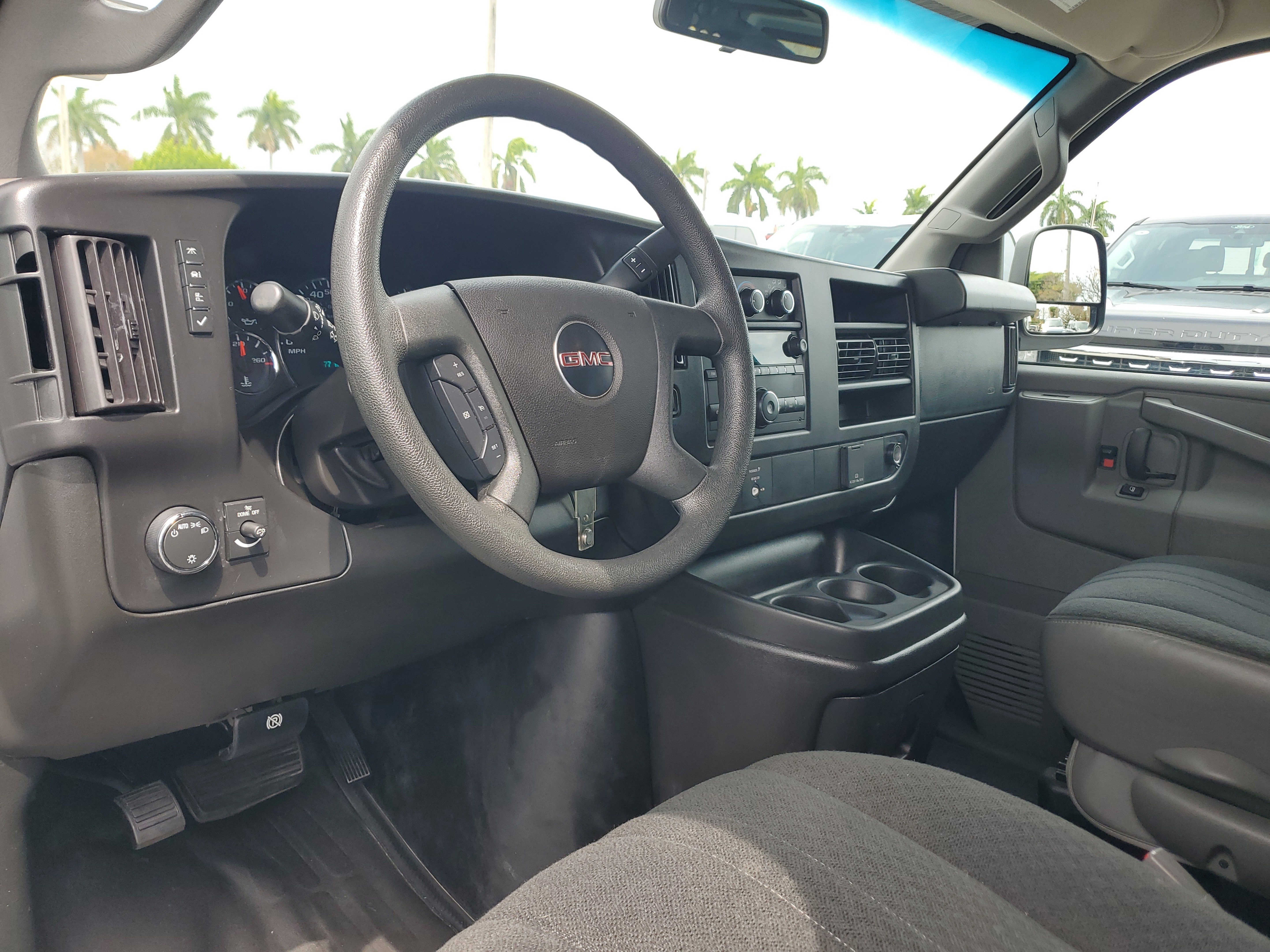 Used 2023 GMC Savana 2500 w/ Driver Convenience Package image 9