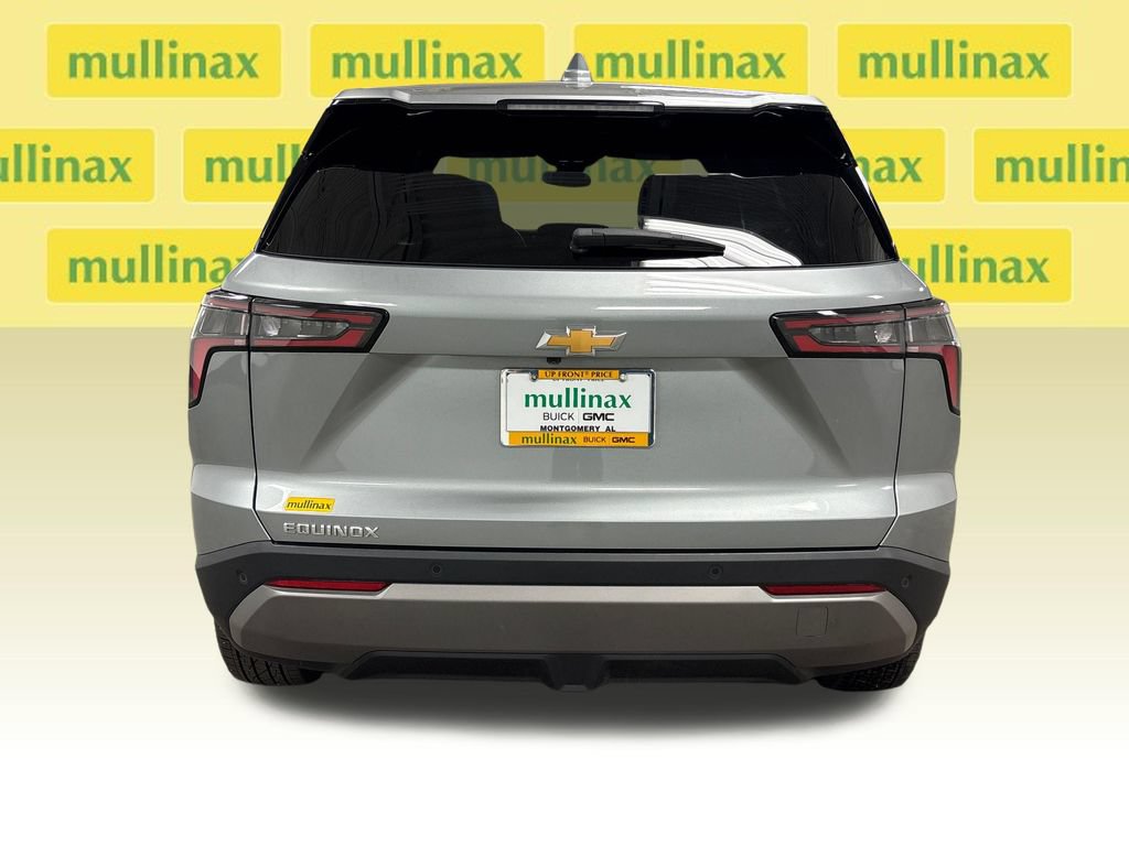Used 2026 Chevrolet Equinox LT FWD image 17