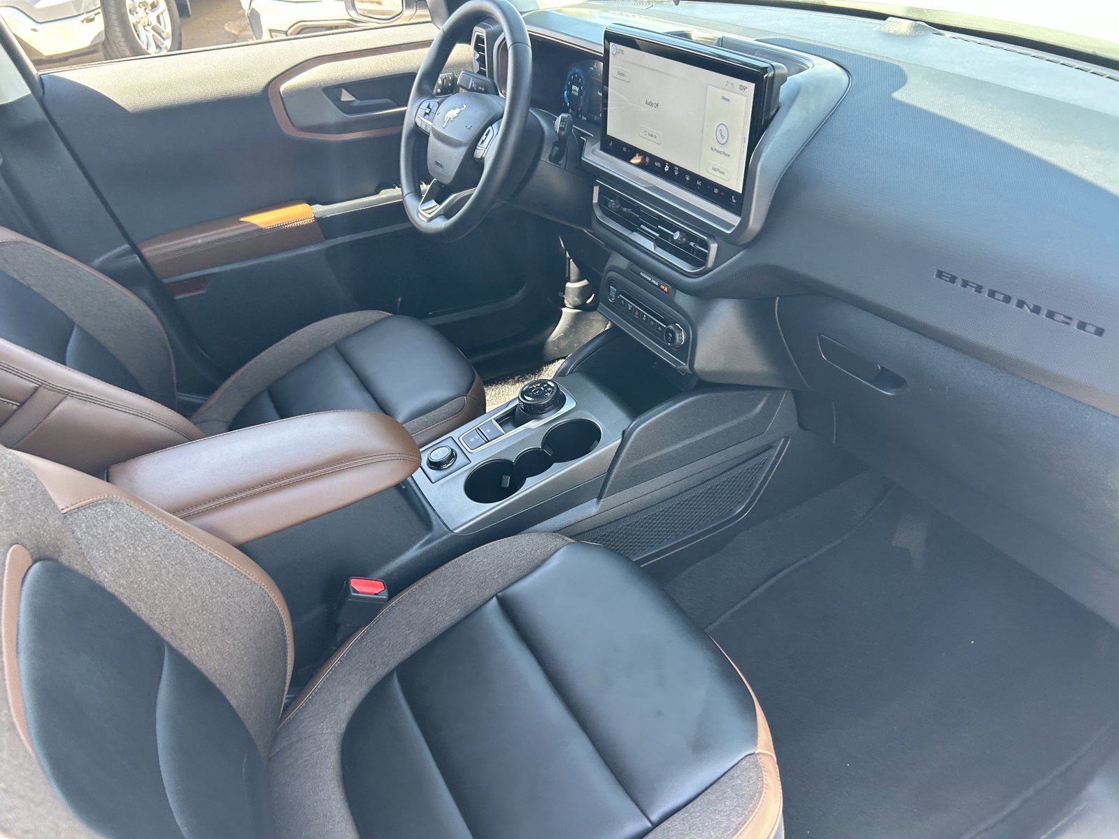 Used 2025 Ford Bronco Sport Outer Banks AWD/4WD image 12