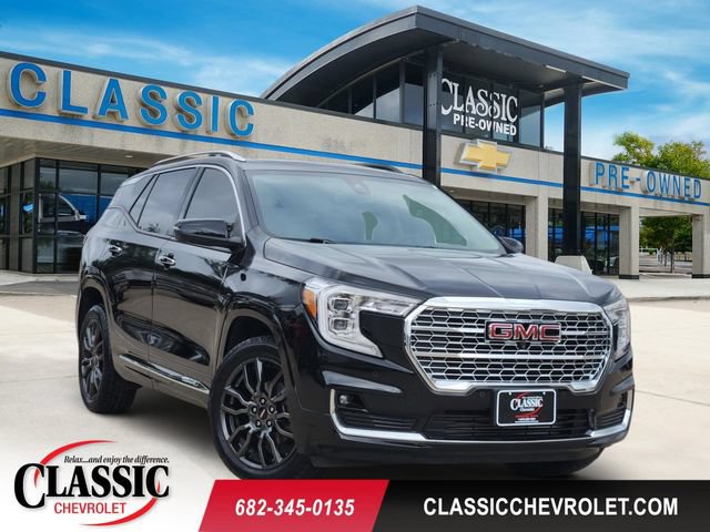 Used 2024 GMC Terrain Denali w/ Black Diamond Edition AWD/4WD image 1