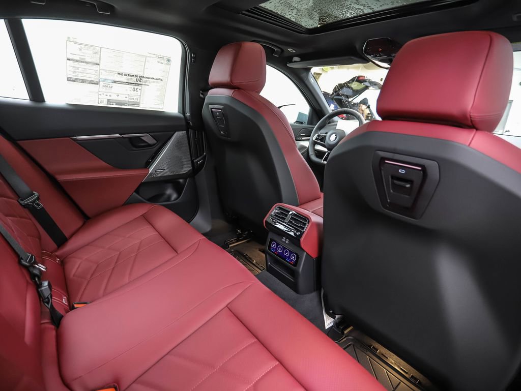 New 2026 BMW 530i xDrive w/ M Sport Package image 26