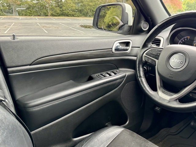 Used 2022 Jeep Grand Cherokee Laredo X image 19