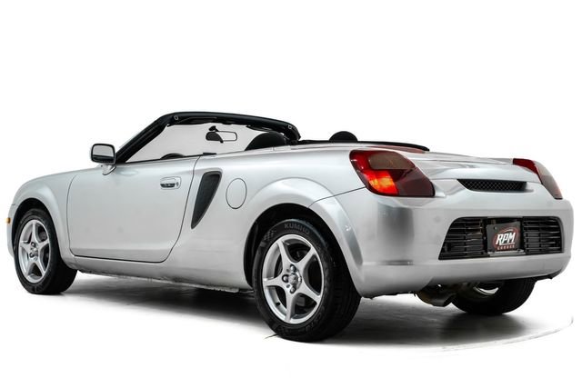 Used 2000 Toyota MR2 with 62,701 Original Miles image 10