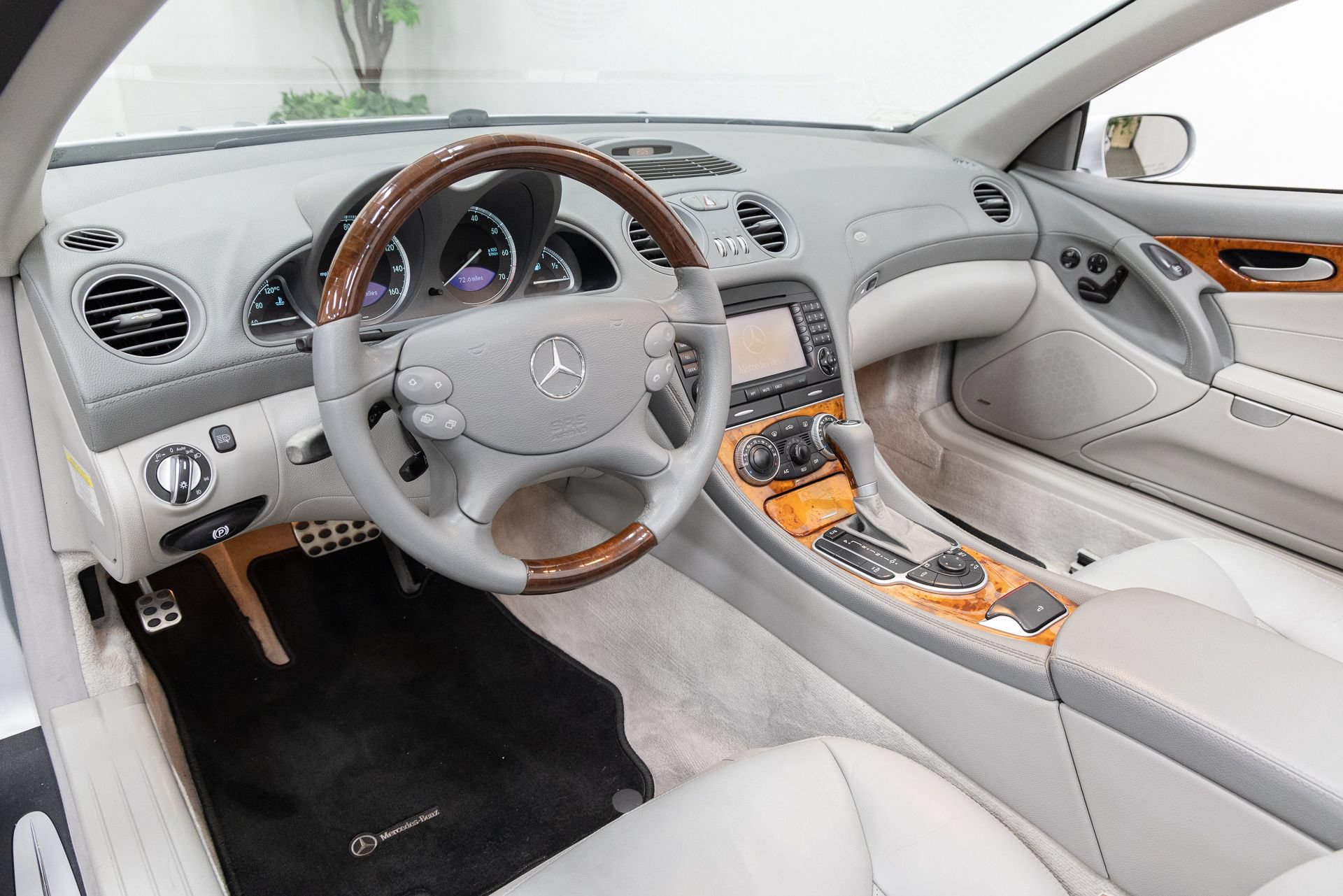 Used 2006 Mercedes-Benz SL 500 image 6