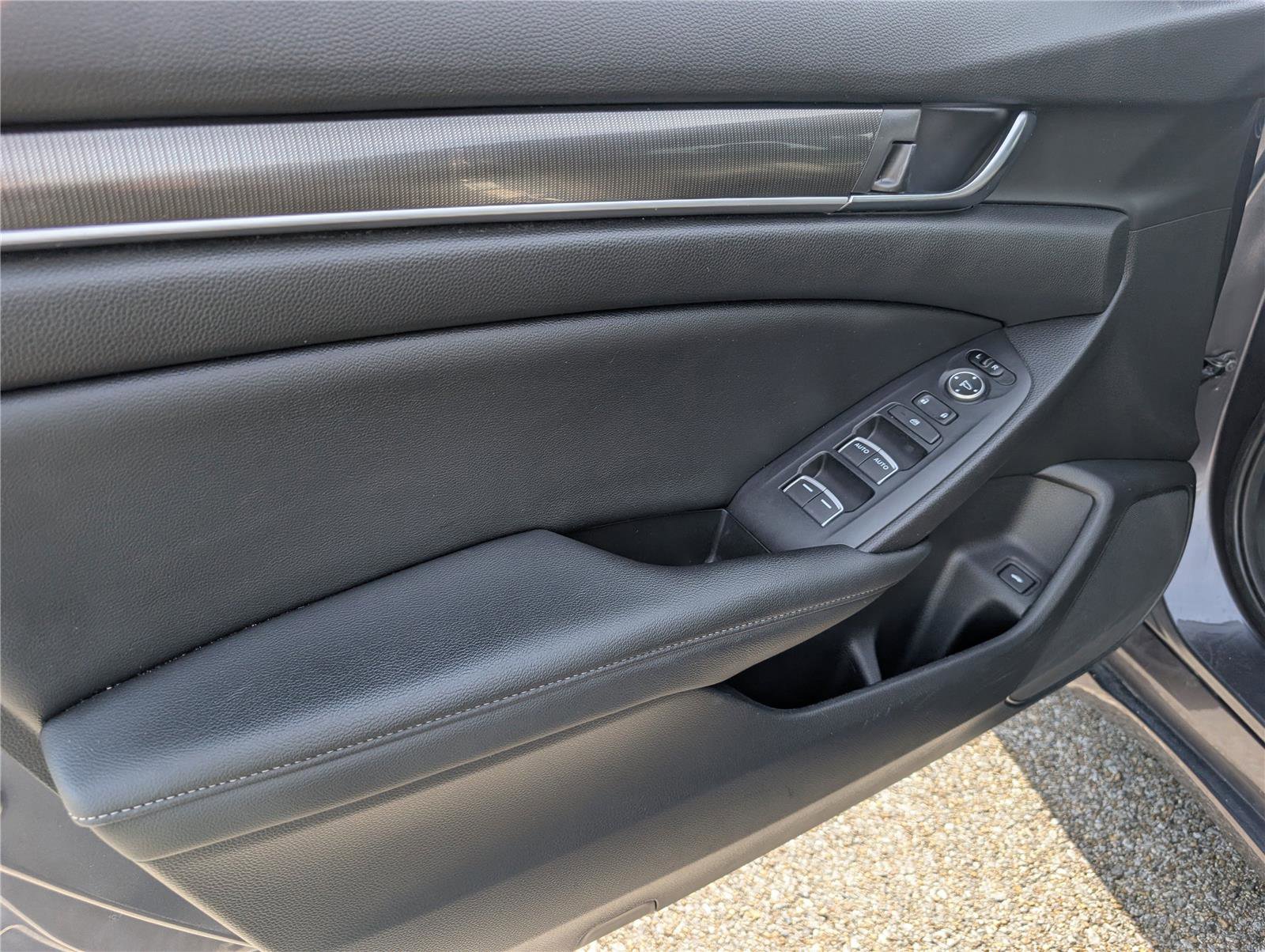 Used 2020 Honda Accord Sport image 14