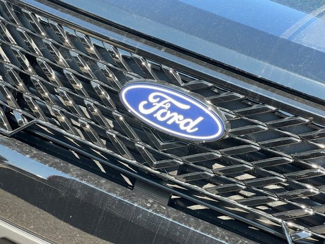 New 2026 Ford Maverick XLT AWD/4WD image 3
