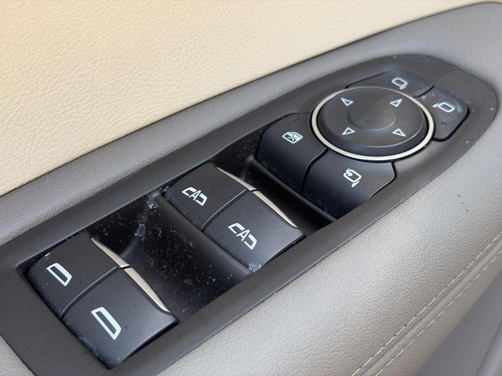 Certified 2023 Cadillac XT6 Premium Luxury AWD/4WD image 19