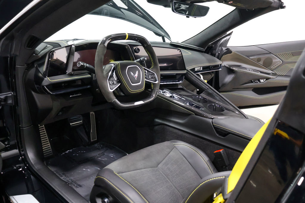 Used 2026 Chevrolet Corvette ZR1 w/ ZR1 Carbon Fiber Aero Package image 36