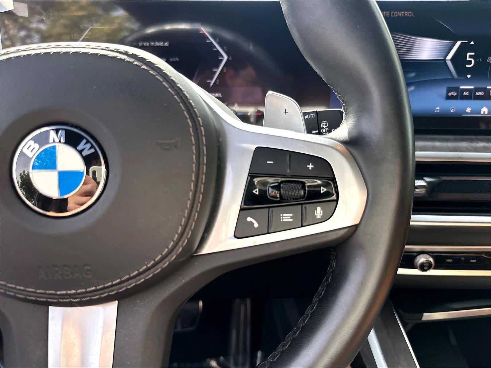 Used 2026 BMW X7 xDrive40i w/ M Sport Package AWD/4WD image 15
