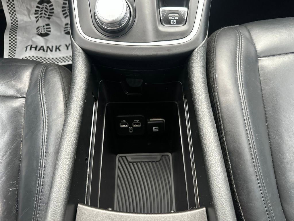 Used 2017 Chrysler 200 Limited Platinum FWD image 19