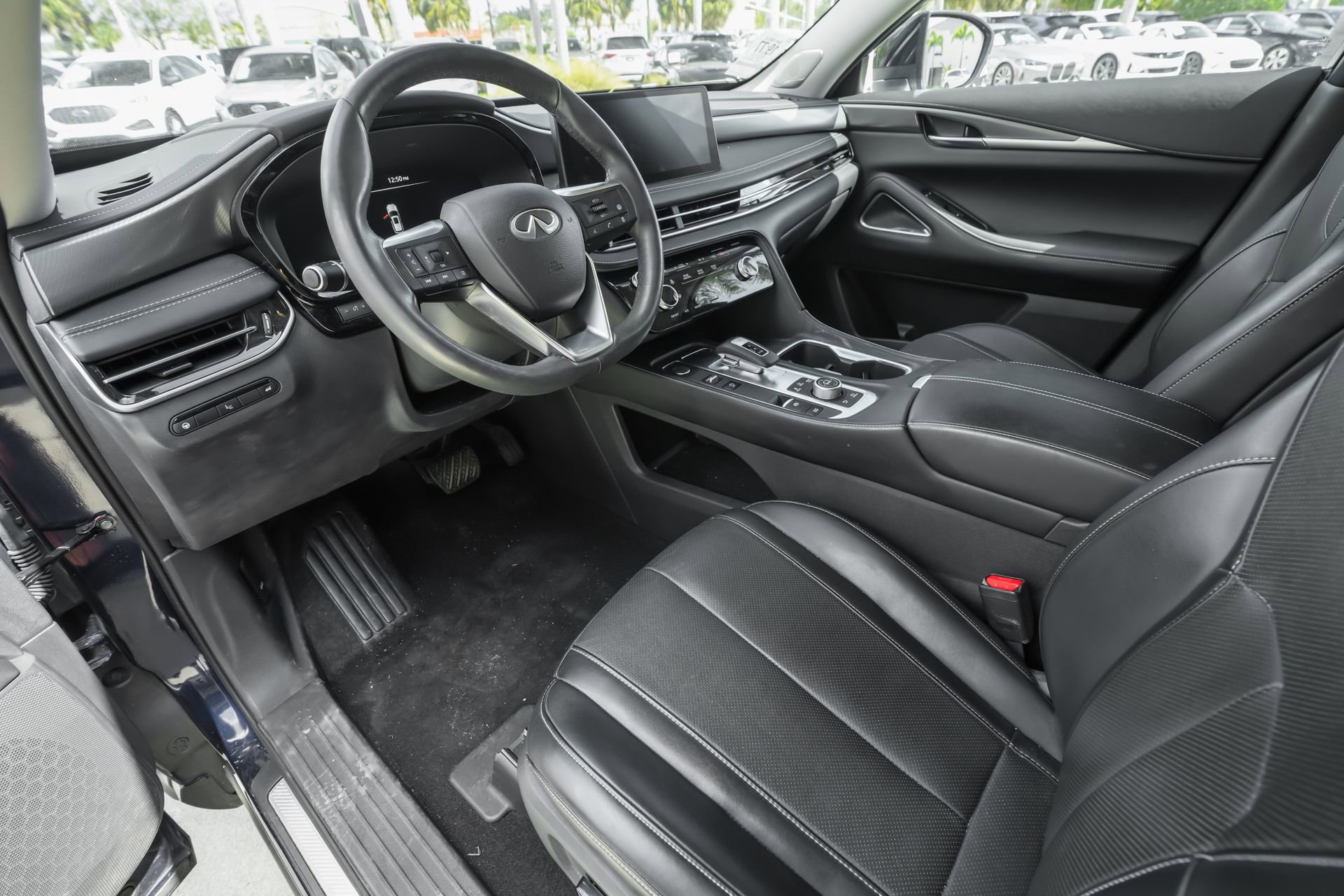 Used 2023 INFINITI QX60 Luxe w/ Vision Package image 15