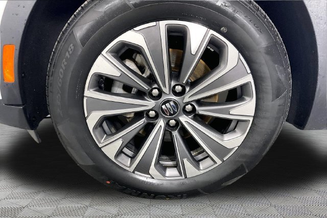 Used 2024 Buick Envision Preferred AWD/4WD image 26