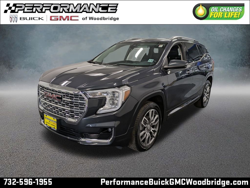 Used 2022 GMC Terrain Denali AWD/4WD image 1