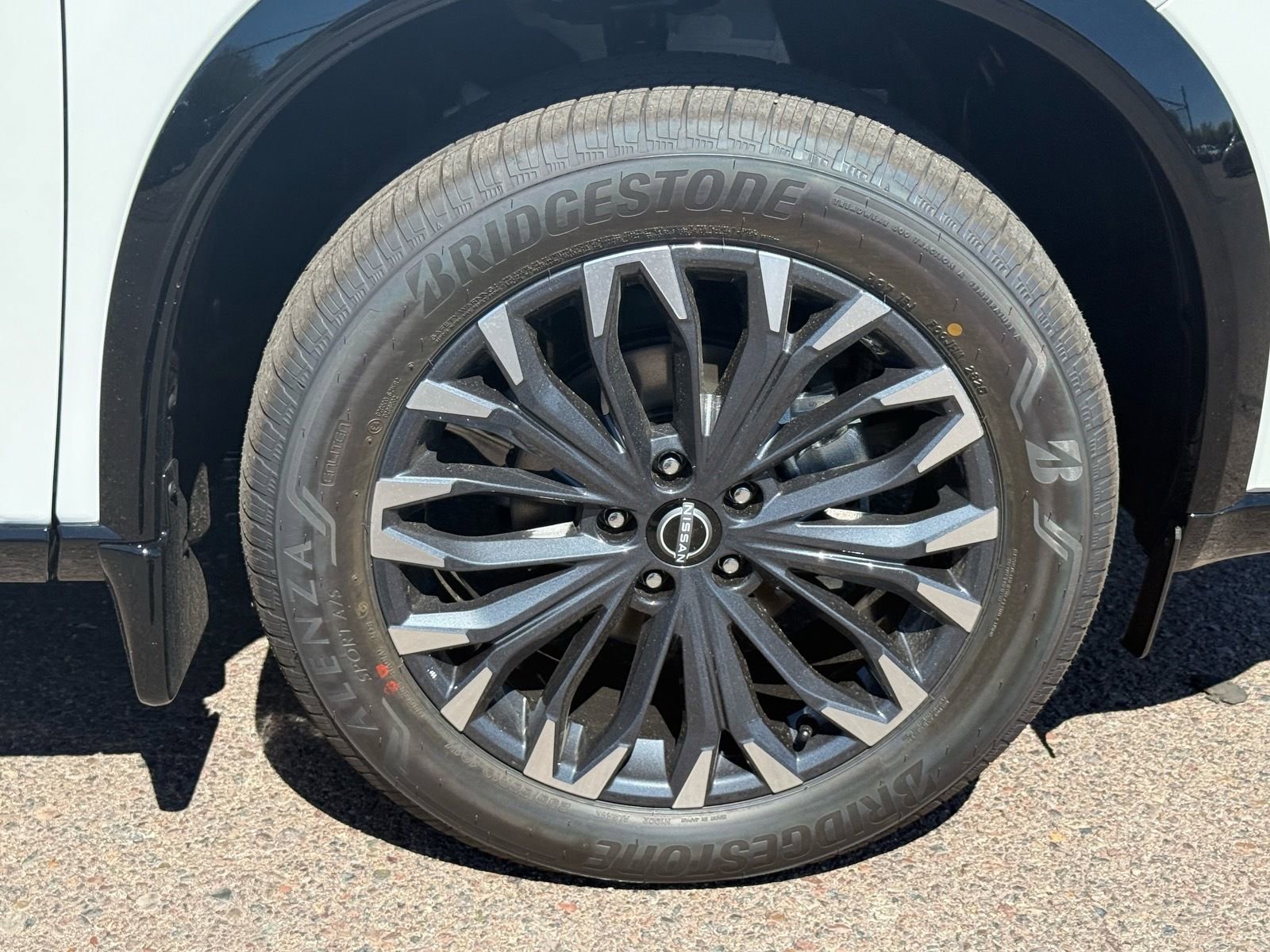 New 2026 Nissan Rogue Platinum w/ Platinum Premium Package image 10