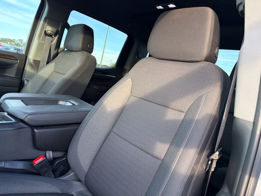 Used 2024 GMC Sierra 1500 Elevation AWD/4WD image 16